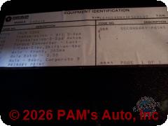 Vehicle photo 9