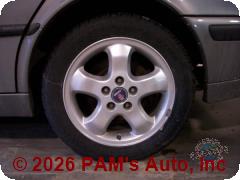 Vehicle photo 5