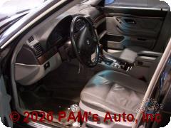 Vehicle photo 6
