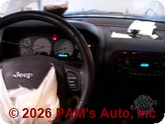 Vehicle photo 8