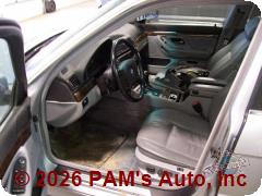 Vehicle photo 6