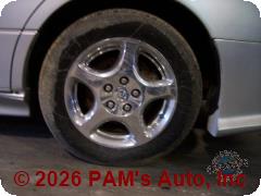 Vehicle photo 5