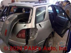 Vehicle photo 3