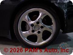 Vehicle photo 5