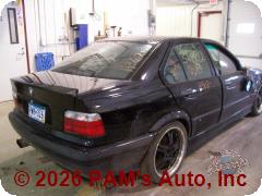 Vehicle photo 3