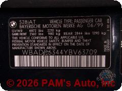 Vehicle photo 9
