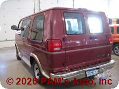 Vehicle photo 4