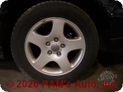 Vehicle photo 5