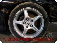 Vehicle photo 5