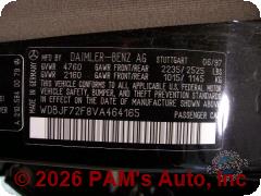 Vehicle photo 9