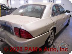 Vehicle photo 3