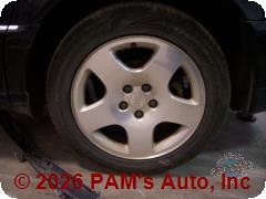 Vehicle photo 5