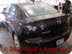 Vehicle photo 4