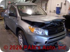 Vehicle photo 2
