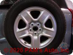 Vehicle photo 5