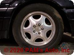 Vehicle photo 5