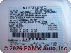Vehicle photo 9