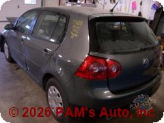 Vehicle photo 4