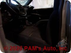 Vehicle photo 6