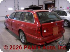 Vehicle photo 4
