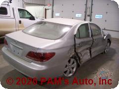 Vehicle photo 3