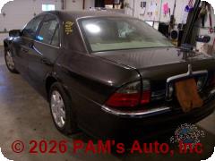 Vehicle photo 4