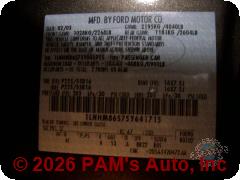 Vehicle photo 9