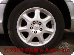 Vehicle photo 5