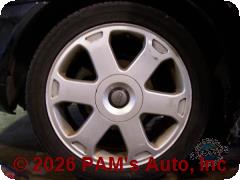 Vehicle photo 5