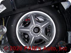 Vehicle photo 5