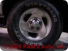Vehicle photo 5