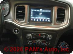 Vehicle photo 10