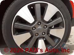 Vehicle photo 6