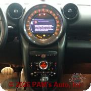 Vehicle photo 10