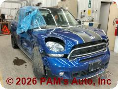 Vehicle photo 2
