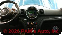 Vehicle photo 11