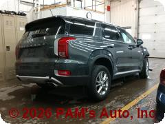 Vehicle photo 3