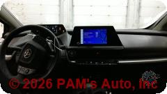 Vehicle photo 11
