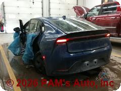 Vehicle photo 4