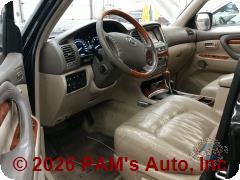 Vehicle photo 7