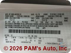 Vehicle photo 13