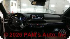 Vehicle photo 11