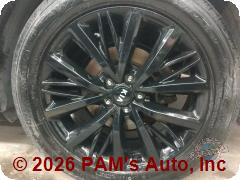 Vehicle photo 6