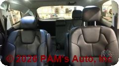 Vehicle photo 8