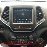 Vehicle photo 10