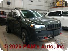 Vehicle photo 2