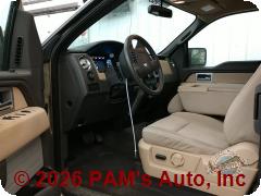 Vehicle photo 7