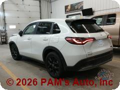 Vehicle photo 4