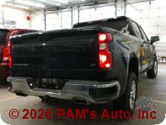 Vehicle photo 3
