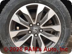 Vehicle photo 6